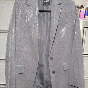 ZARA Silver Sequin Blazer – Size S (Shimmer Party Jacket)